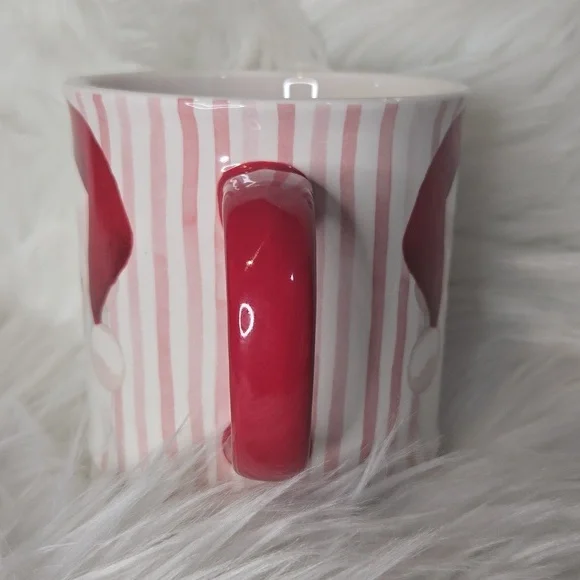 Sur la table mug Santa Claus Cup - Picture 4 of 14
